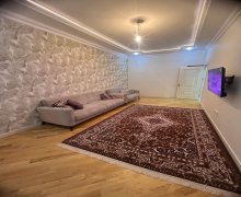 qara qarayevde satilan evler Qara Qarayev m., Nizami r.