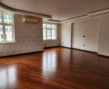 Satılır Yeni Tikili Xətai m., Xətai r.