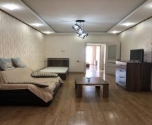 Kirayə (aylıq) Köhnə Tikili Elmlər akademiyası m., Yasamal qəs., Yasamal r.