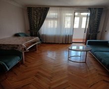 Kirayə (aylıq) Köhnə Tikili Xalqlar dostluğu m., Nizami r.