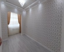 Satılır Köhnə Tikili Azadlıq m., 8-ci mikrorayon, Binəqədi r.