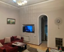 Satılır Köhnə Tikili Sahil m., Səbail r.