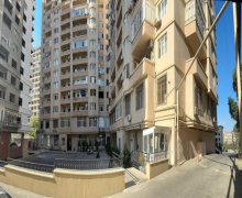 Satılır Yeni Tikili Elmlər akademiyası m., Yasamal r.