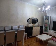 Satılır Köhnə Tikili Suraxanı r.