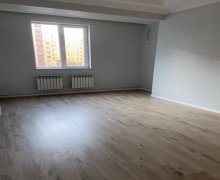 Satılır Yeni Tikili Saray, Abşeron r.