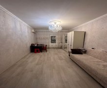 Satılır Köhnə Tikili Memar Əcəmi m., 4-cü mikrorayon, Nəsimi r.