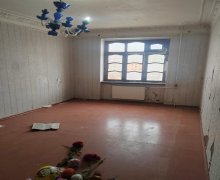 Satılır Köhnə Tikili Suraxanı qəs., Suraxanı r.