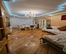 Satılır Yeni Tikili 20 Yanvar m., 3-cü mikrorayon, Nəsimi r.