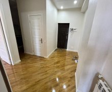 7-ci mkr-da satılan evlər Azadlıq m., 7-ci mikrorayon, Binəqədi r.