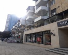 Satılır Köhnə Tikili 28 May m., Nəsimi r.