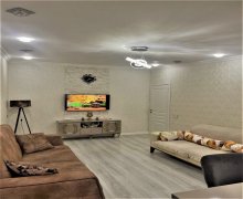 Satılır Yeni Tikili İnşaatçılar m., Yeni Yasamal qəs., Yasamal r.