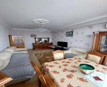 Satılır Yeni Tikili Xalqlar dostluğu m., 8-ci kilometr, Nizami r.