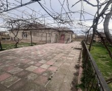 Satılır Bağ evi Corat bağları r., Sumqayıt ş.
