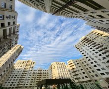 Satılır Yeni Tikili Bakıxanov qəs., Sabunçu r.