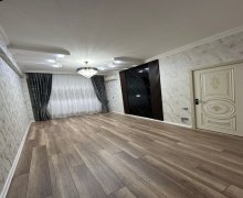 Satılır Yeni Tikili Xırdalan ş.