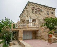 Kirayə (aylıq) Həyət evi/villa Badamdar qəs., Səbail r. Kirayə (aylıq) Həyət evi/villa Badamdar qəs., Səbail r.