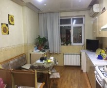 Satılır Köhnə Tikili Əhmədli m., Xətai r.