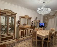 Satılır Yeni Tikili Çiçək qəs., Binəqədi r. Satılır Yeni Tikili Çiçək qəs., Binəqədi r.