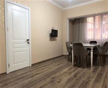 Satılır Köhnə Tikili Memar Əcəmi m., 9-cu mikrorayon, Binəqədi r.