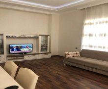 Satılır Yeni Tikili Elmlər akademiyası m., Nərimanov r.