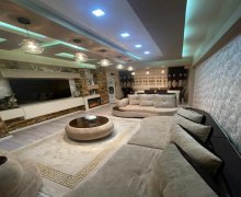 Satılır Köhnə Tikili Elmlər akademiyası m., Yasamal r.