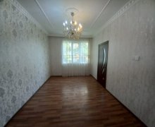 Satılır Köhnə Tikili Memar Əcəmi m., 5-ci mikrorayon, Nəsimi r.