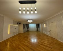 Satılır Yeni Tikili Gənclik m., Nəsimi r.