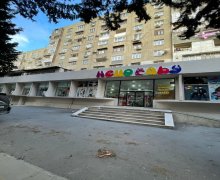 Satılır Köhnə Tikili 9-cu mikrorayon, Binəqədi r.