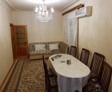 Satılır Köhnə Tikili Elmlər akademiyası m., Yasamal r.