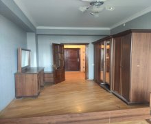 Satılır Yeni Tikili Neftçilər m., 8-ci kilometr, Nizami r.