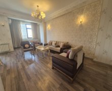 Qarayevde ucuz evler Qara Qarayev m., Nizami r.