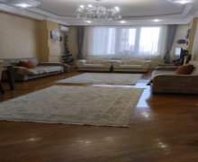 Satılır Yeni Tikili Nizami m., Kubinka, Nəsimi r. Satılır Yeni Tikili Nizami m., Kubinka, Nəsimi r.