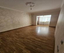 Satılır Köhnə Tikili Əhmədli m., Əhmədli, Xətai r.