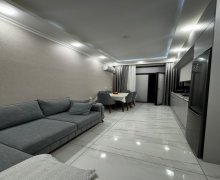 Satılır Yeni Tikili 7-ci mikrorayon, Binəqədi r.