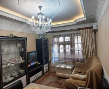 Satılır Köhnə Tikili Neftçilər m., Bakıxanov qəs., Sabunçu r.