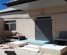 Satılır Həyət evi/villa Azadlıq m., Binəqədi qəs., Binəqədi r. Satılır Həyət evi/villa Azadlıq m., Binəqədi qəs., Binəqədi r.