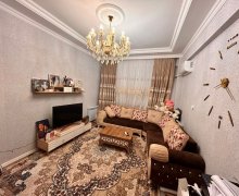 Satılır Yeni Tikili Sumqayıt ş. Satılır Yeni Tikili Sumqayıt ş.