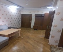 Satılır Yeni Tikili Elmlər akademiyası m., Yasamal qəs., Yasamal r.