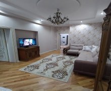 Satılır Yeni Tikili Memar Əcəmi m., 4-cü mikrorayon, Nəsimi r.