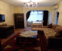 Satılır Köhnə Tikili Azadlıq m., Binəqədi r.