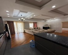 Satılır Yeni Tikili Xətai m., Xətai r.