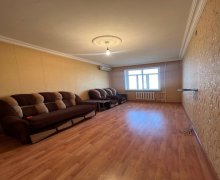 Satılır Köhnə Tikili Xətai r. Satılır Köhnə Tikili Xətai r.