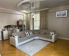 Satılır Yeni Tikili Nizami m., Nəsimi r.