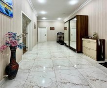 4 otaqli yeni tikili 8-ci kilometr, Nizami r.