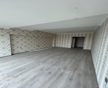 Satılır Yeni Tikili Azadlıq m., 8-ci mikrorayon, Binəqədi r. Satılır Yeni Tikili Azadlıq m., 8-ci mikrorayon, Binəqədi r.