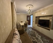 Satılır Köhnə Tikili İnşaatçılar m., Yasamal qəs., Baku Mall, Yasamal r.