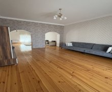 Kirayə (aylıq) Həyət evi/villa Gəncə ş. Kirayə (aylıq) Həyət evi/villa Gəncə ş.