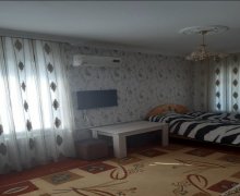 Satılır Köhnə Tikili Əhmədli m., Köhnə Günəşli qəs., Xətai r.