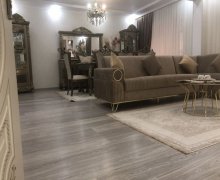 Satılır Köhnə Tikili Neftçilər m., Bakıxanov qəs., Sabunçu r.