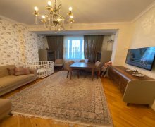 Satılır Yeni Tikili Suraxanı r.